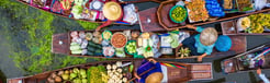 aerial-view-famous-floating-market-in-thailand--damnoen-saduak-floating